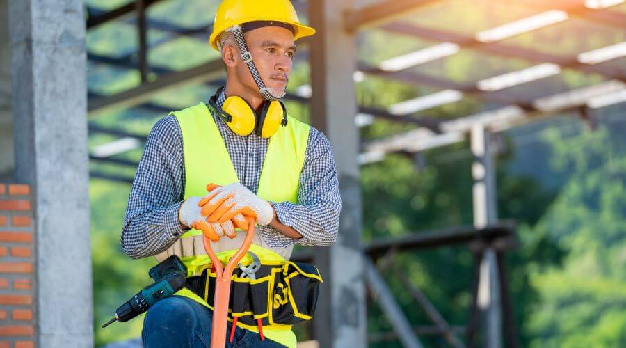 Professional gutter cleaning in Julian, CA